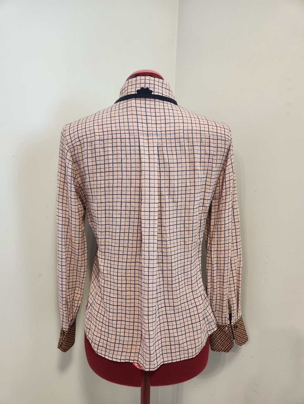Chloe 100% Silk Snap Front Blouse (2020 Fall/Winter Runway Collection) - Picture 3 of 12